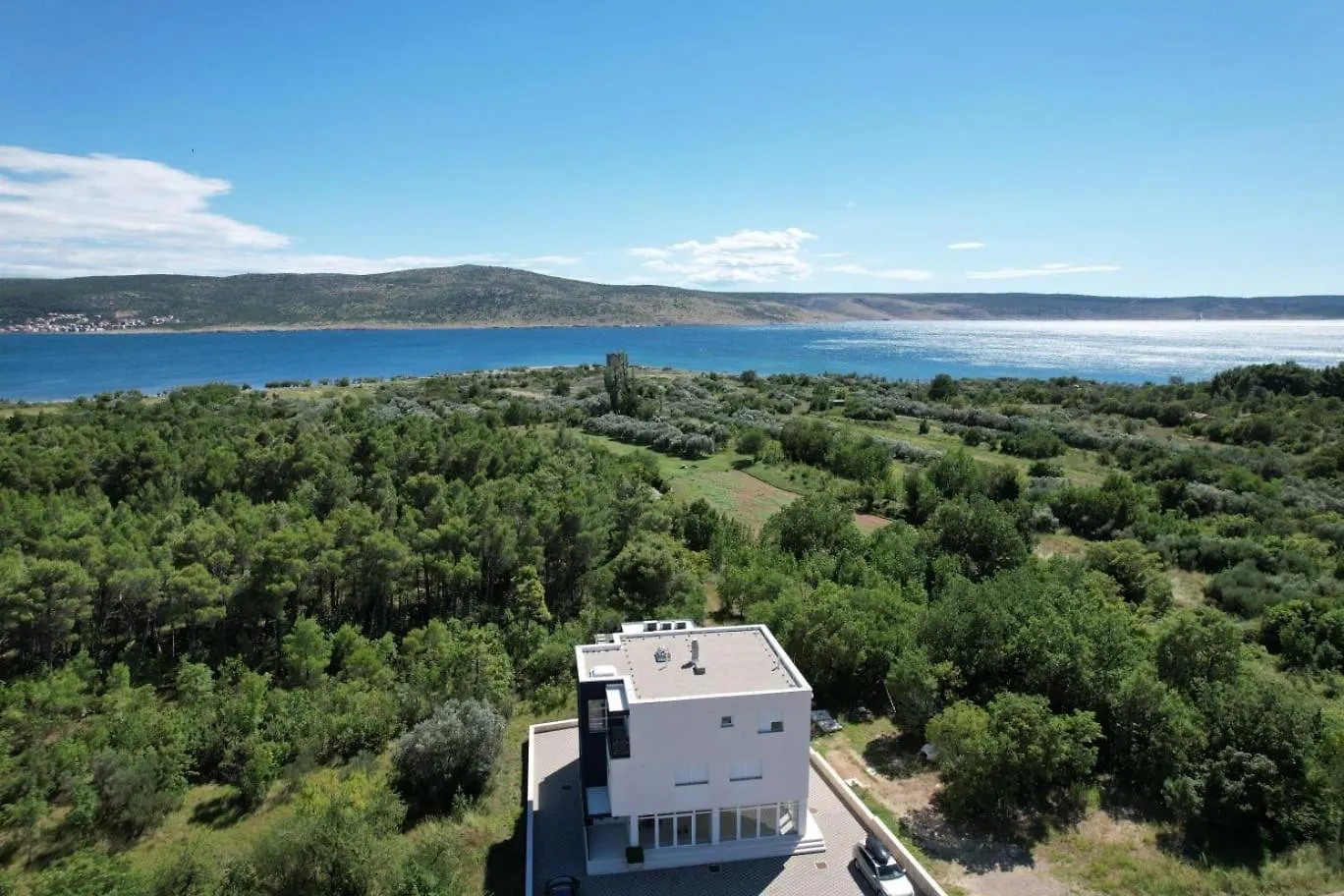 Apartmani Lux Starigrad Paklenica